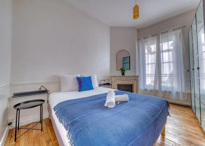 Deep Blue - Hypercentre Reims